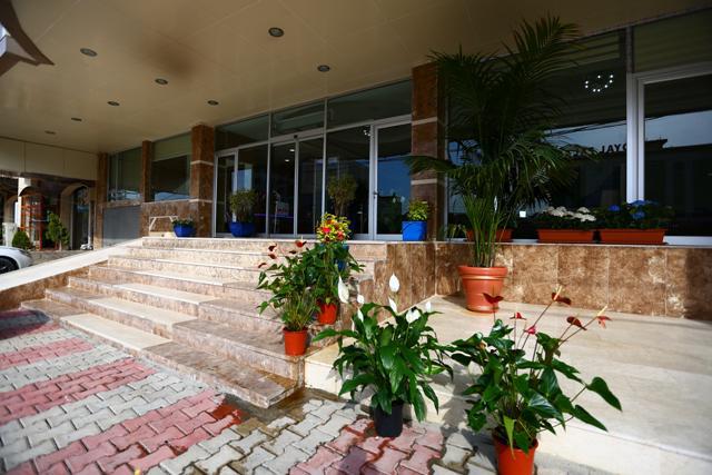 Grand Istanbul Hotel Arbil Exterior foto